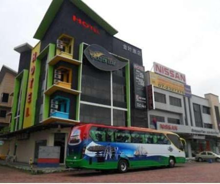 Golden Leaf Hotel Danga Bay Johor Bahru Extérieur photo