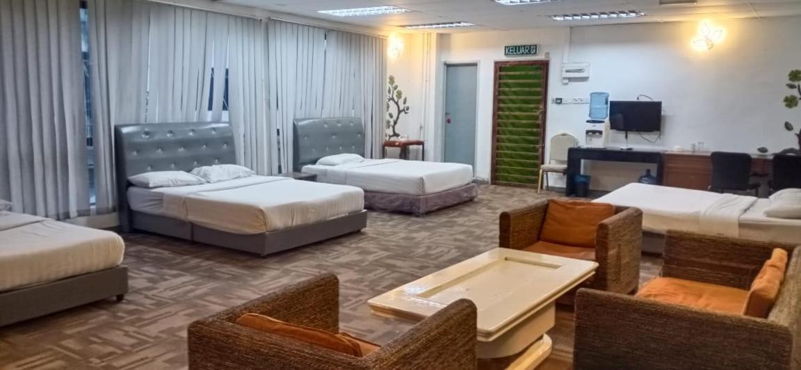 Golden Leaf Hotel Danga Bay Johor Bahru Extérieur photo