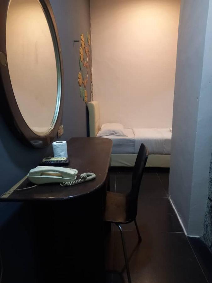 Golden Leaf Hotel Danga Bay Johor Bahru Extérieur photo